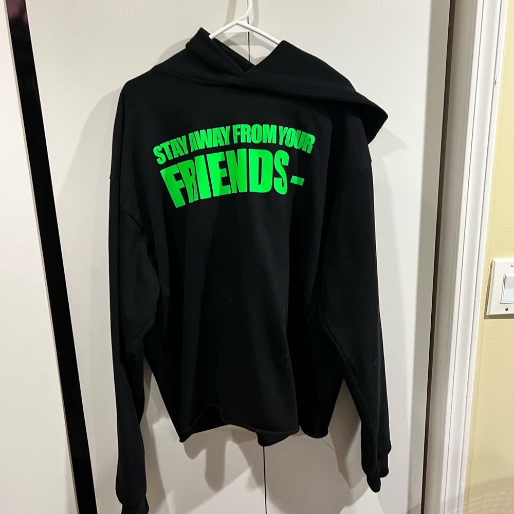 VLONE Cropped Hoodie